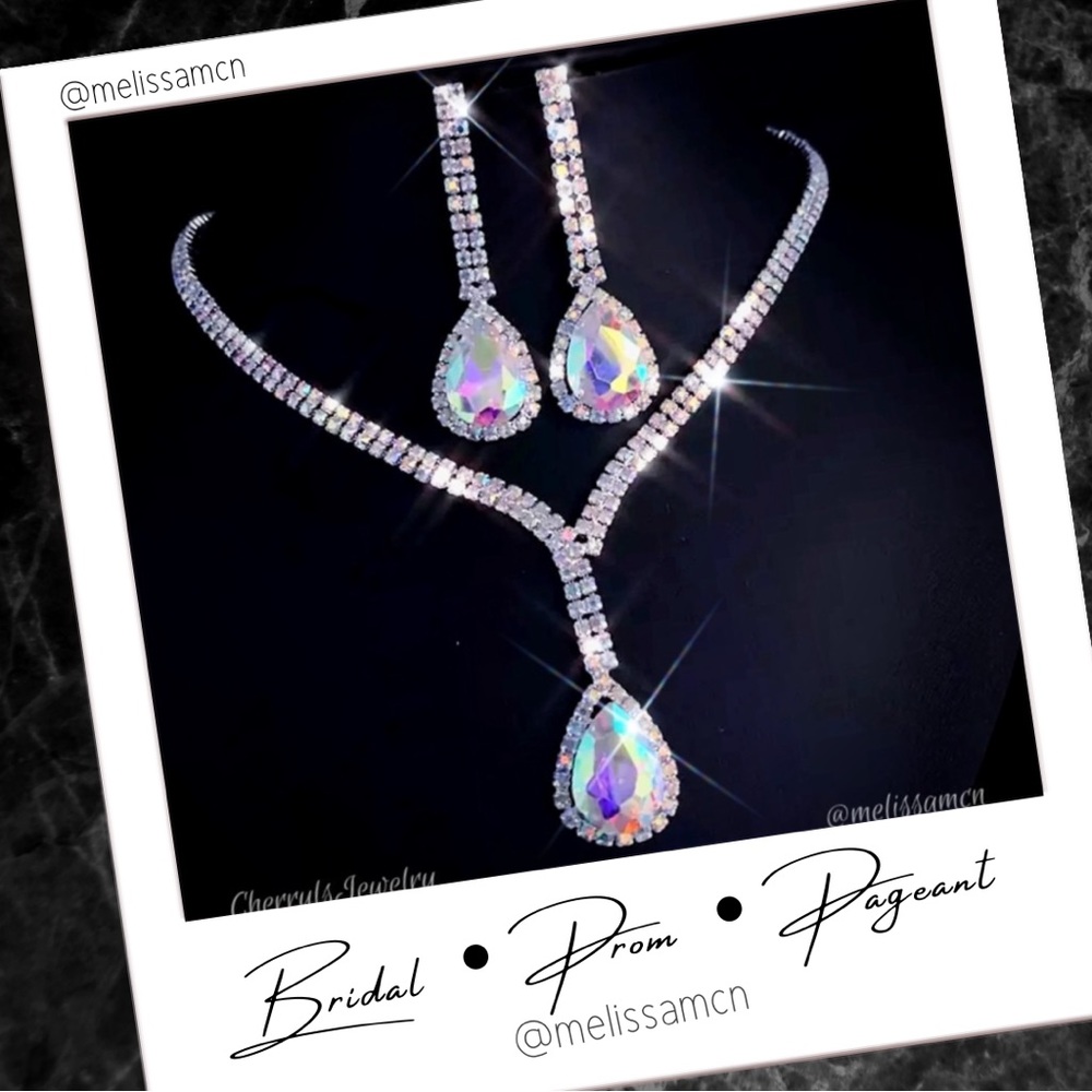 Rhinestone and AB Crystal Formal Bridal Party Necklace Set